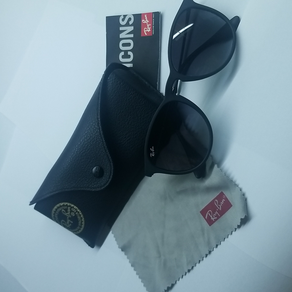 Authentic Ray Ban Erika Classic Sunglasses